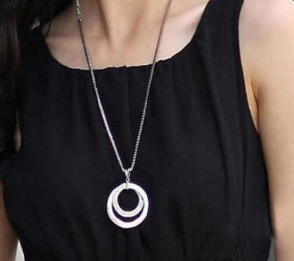 Long Chain Pendant necklace